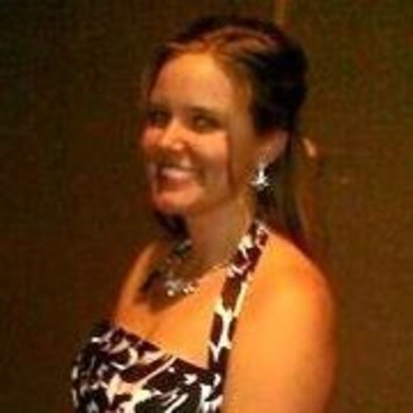 Meet your Posher, Heidi - Picture 1 of 1